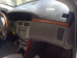2005 TOYOTA AVALON, SILVER, LIMITED MODEL, 3.5L, AT.  Z26506